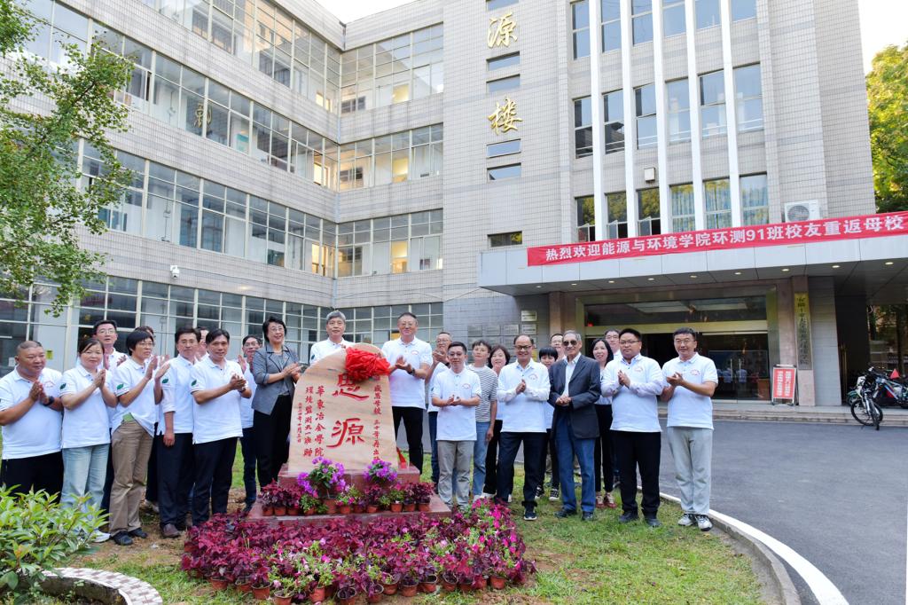 风险人妻丰满熟妇av无码区乱