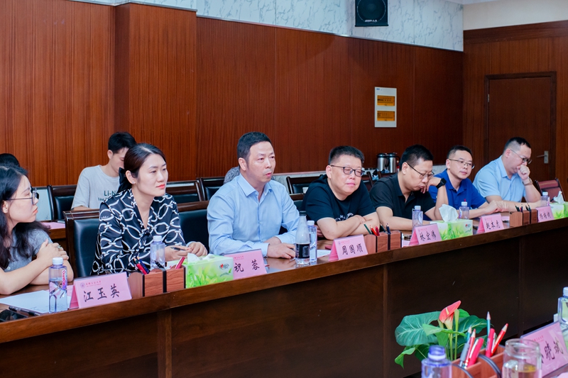 风险人妻丰满熟妇av无码区乱